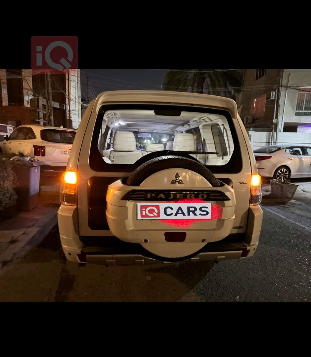 ميتسوبيشي باجيرو